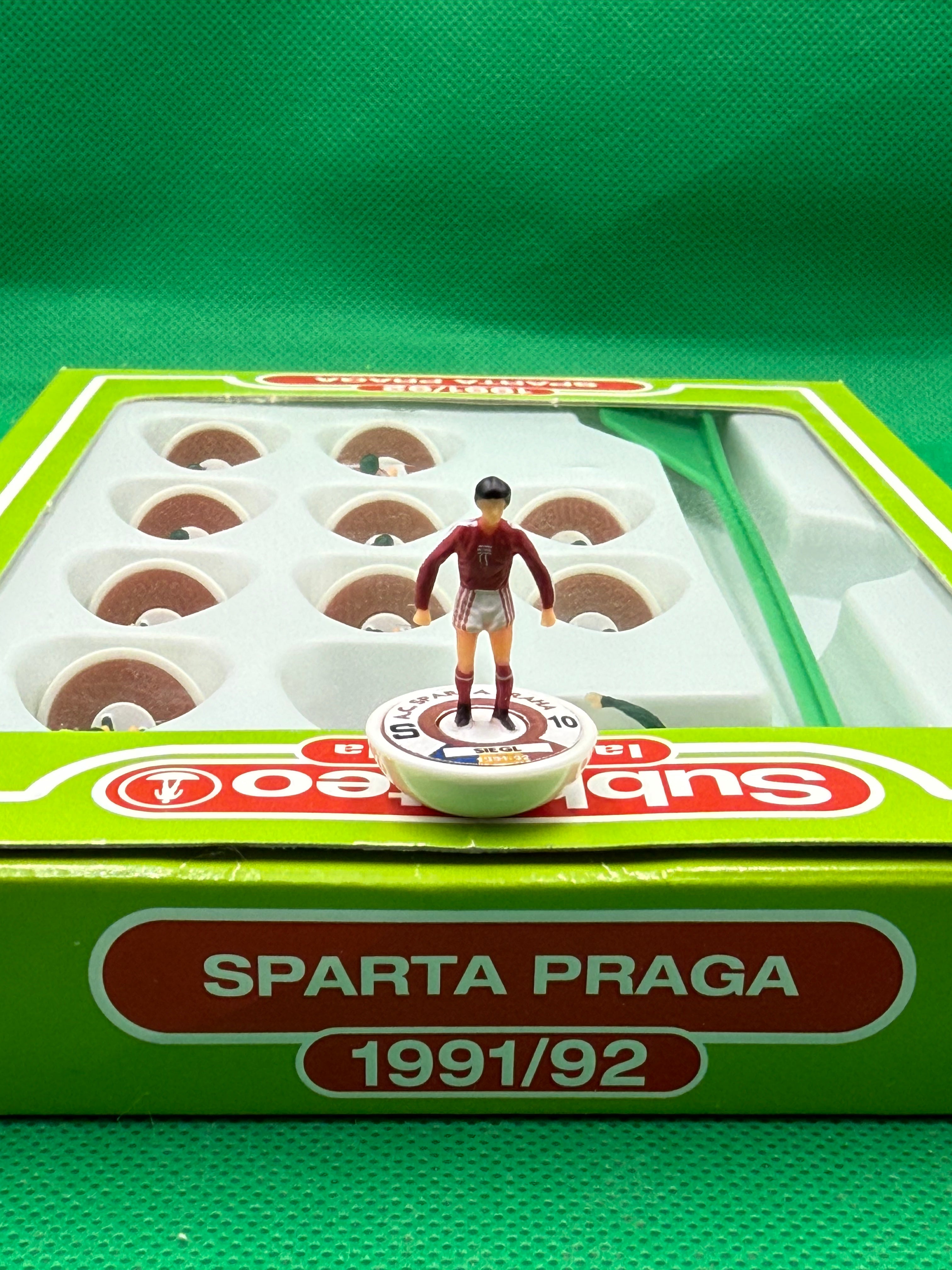 Subbuteo squadra Leggenda Lw Sparta Praga 1991/92 - con Libretto
