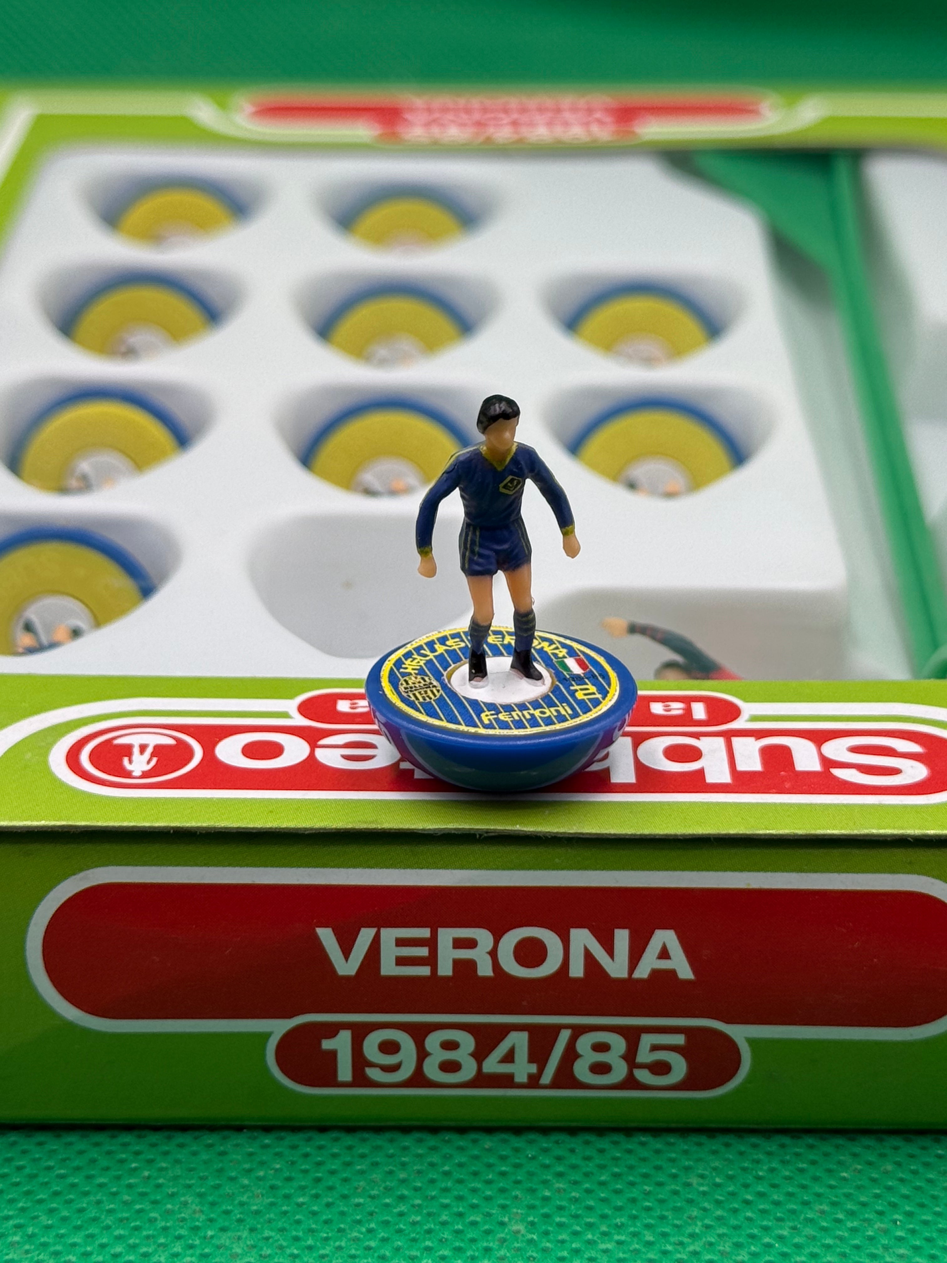 Subbuteo squadra Leggenda Lw Verona 1984/85 - con Libretto