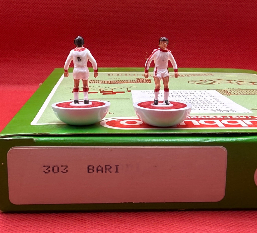 Subbuteo squadra Lw Bari ref 303