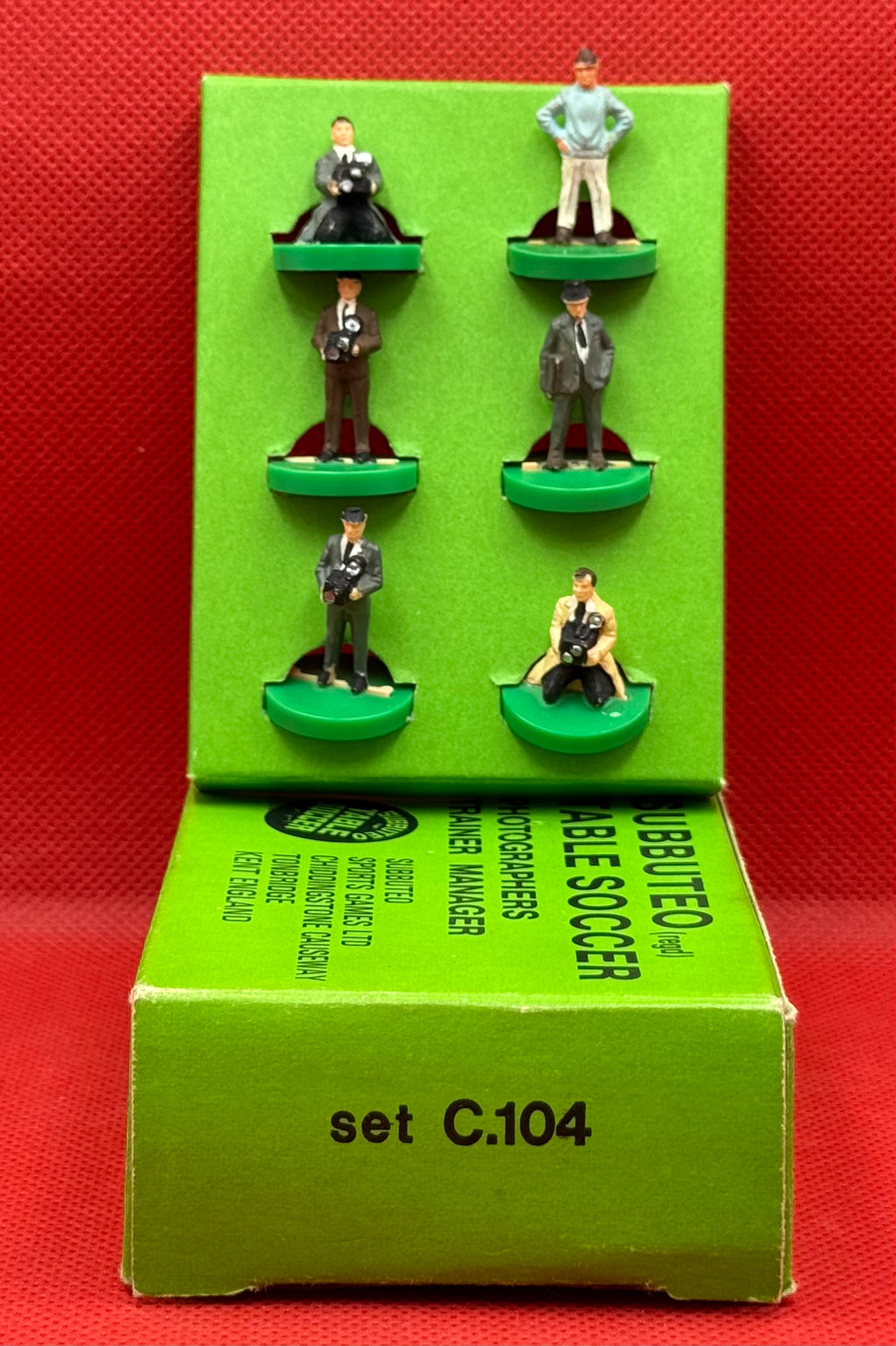 Subbuteo photographers & trainer manager c104