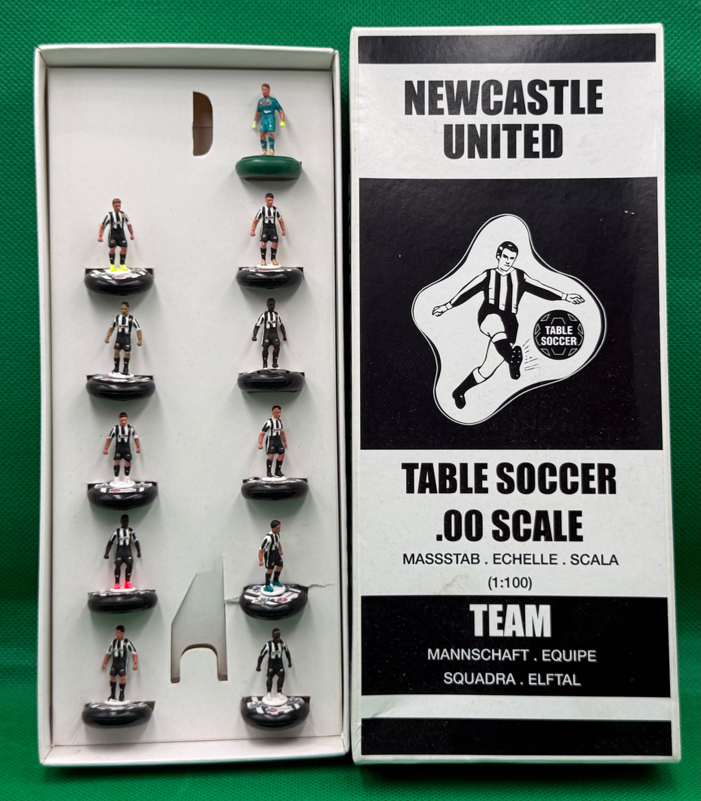 Squadra calcio Tavolo Newcastle United - Dipinta a mano