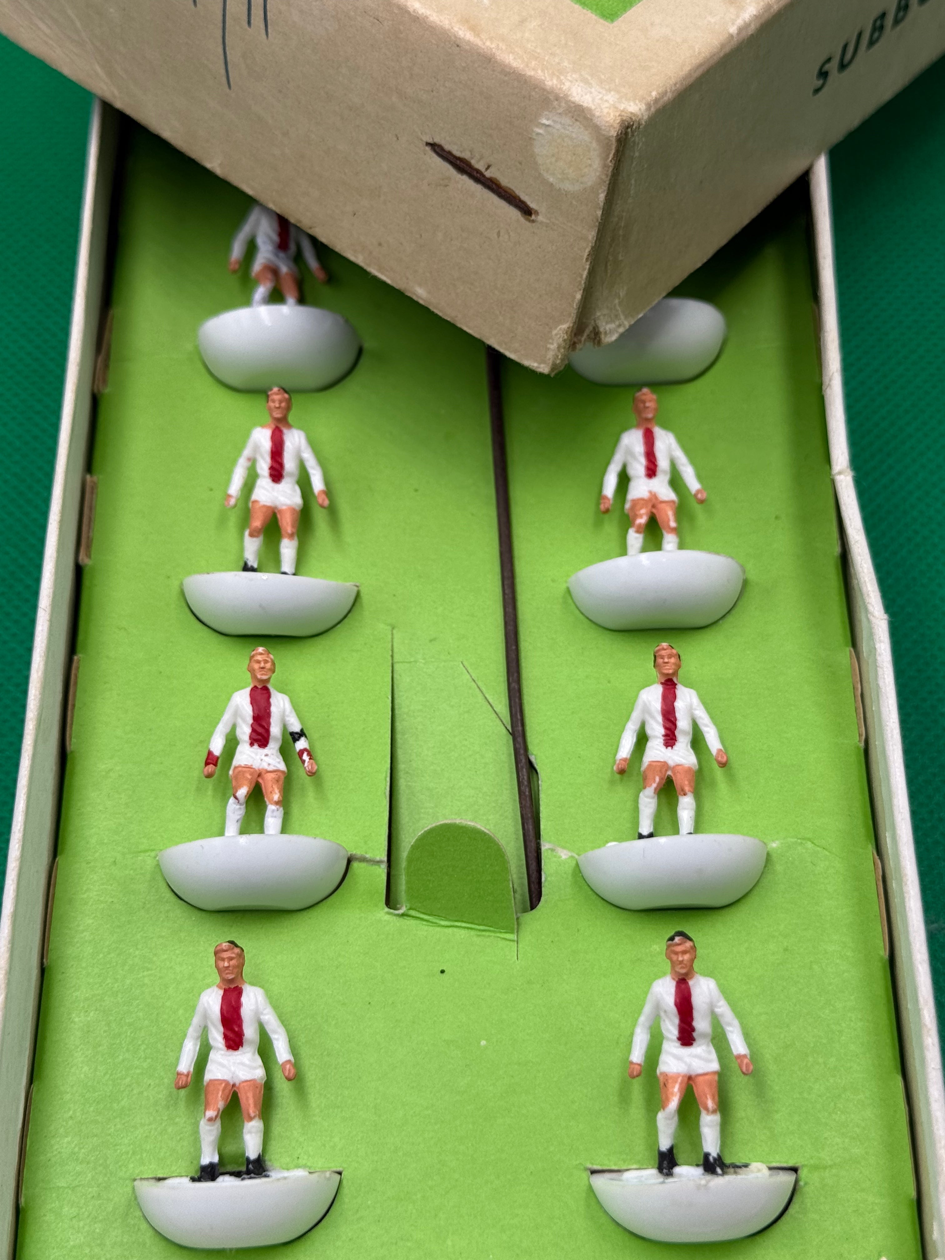 Subbuteo squadra Hw Ajax ref 056 - Combo Bases