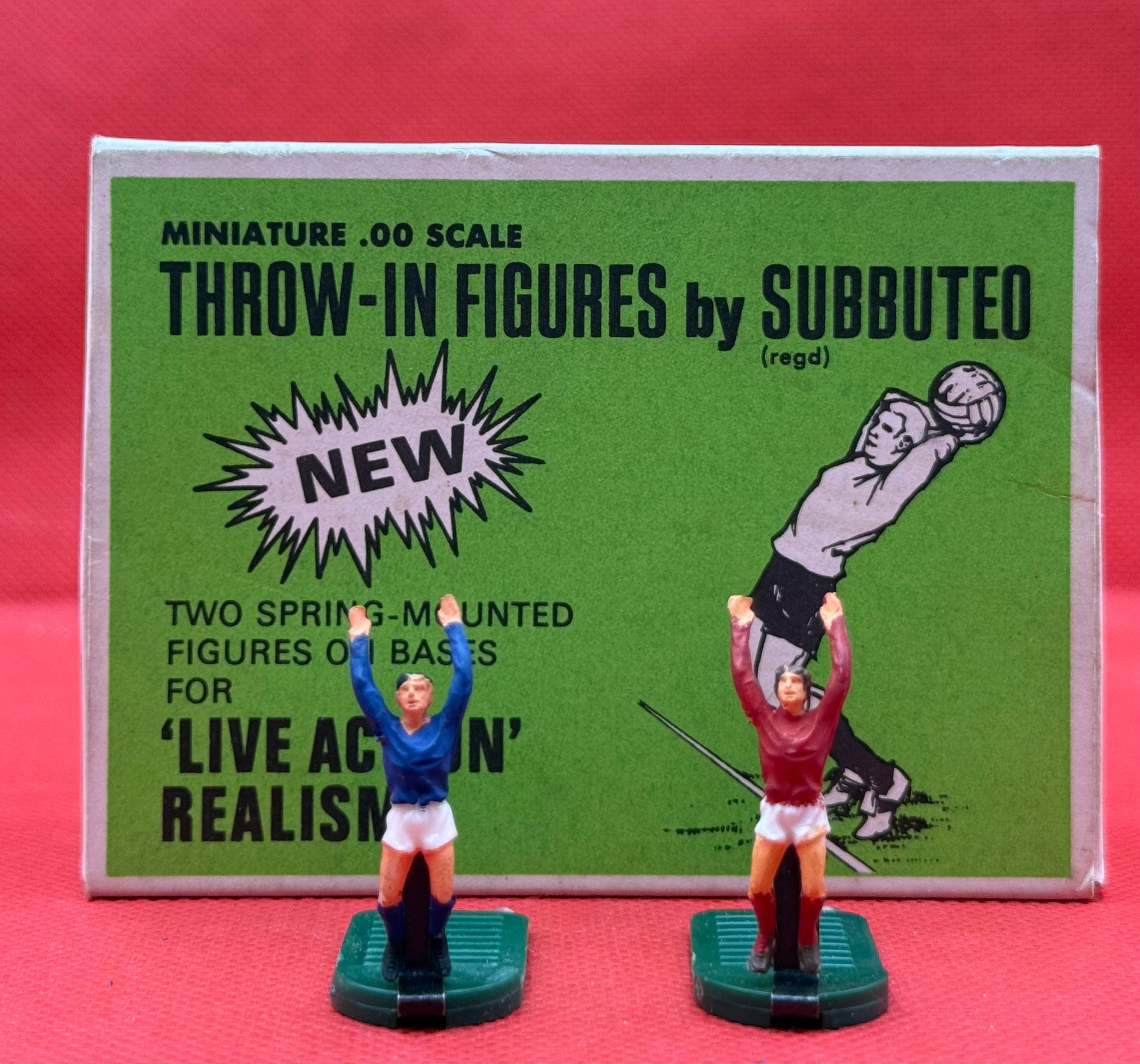 Subbuteo Throw-in Figures C132