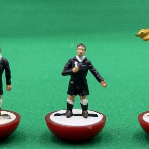 Subbuteo terna arbitrale Hw base rossa